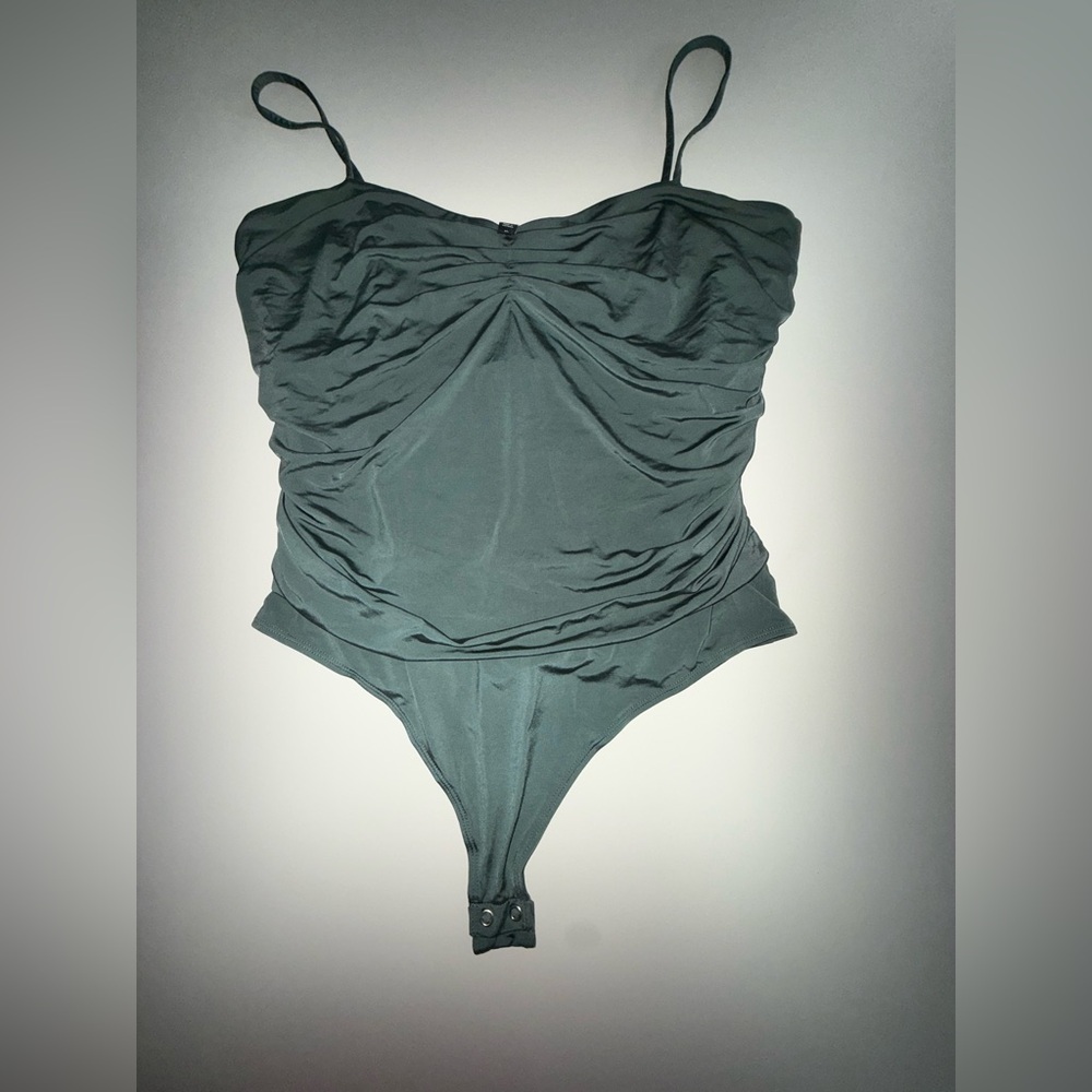 Express body contour bodysuit size XL